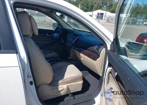 2015 Kia Sorento Lx z USA, uszkodzony, nr VIN 5XYKT3A60FG609516